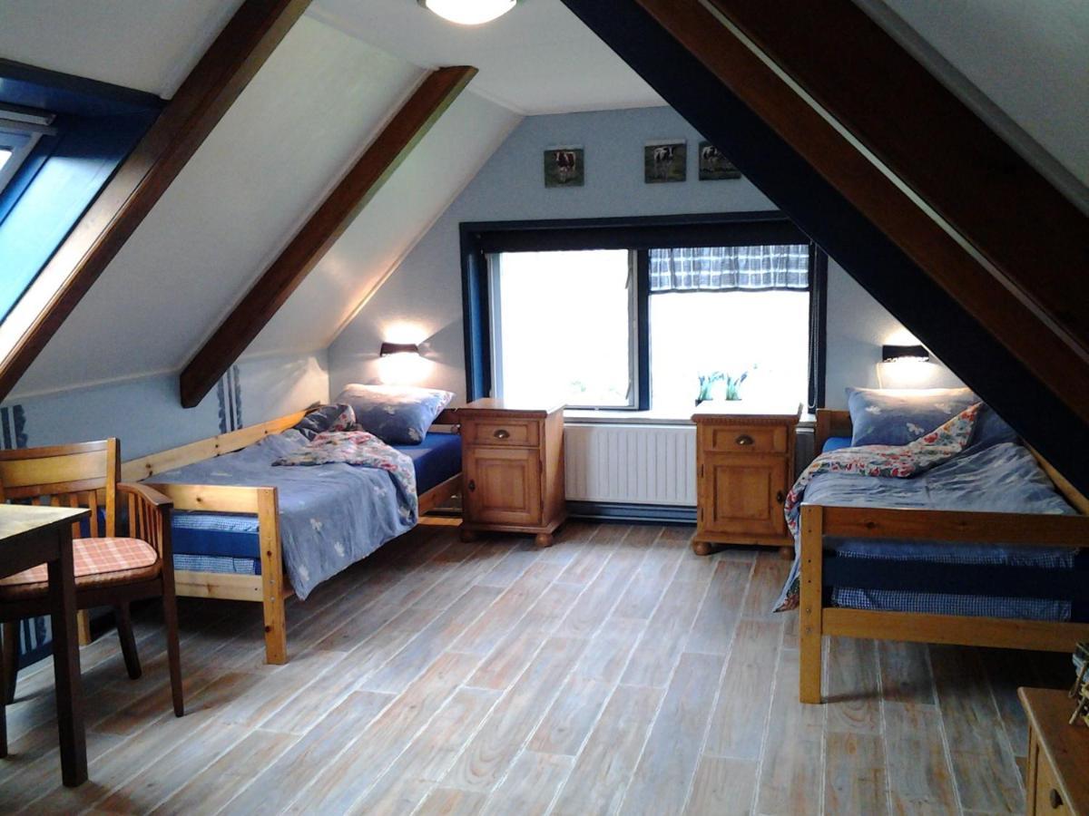 Bed & Breakfast “ Gastvrij Onthaal “ Een-West Exterior foto