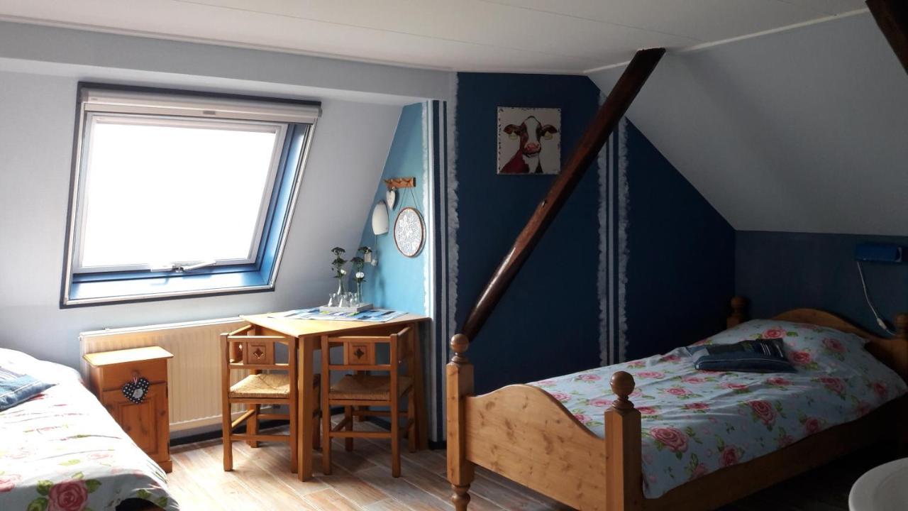 Bed & Breakfast “ Gastvrij Onthaal “ Een-West Exterior foto
